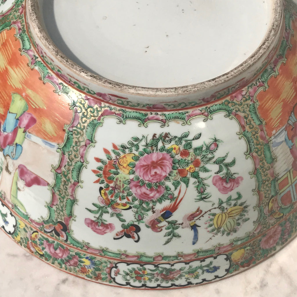 Large 19th Century Cantonese Famille Rose Enamelled Bowl - Detail View - 10