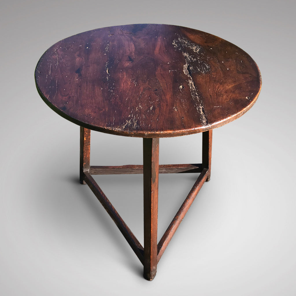19th Century Elm Cricket Table - Main View - 3