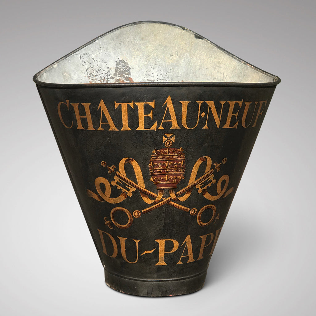 Early 20th Century French Grape Hod - Main View - 1