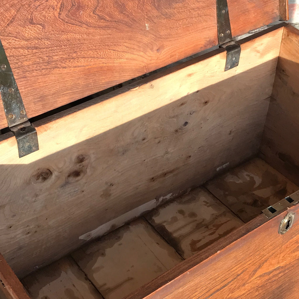19th Century Elm Blanket Box - Inside View - 7